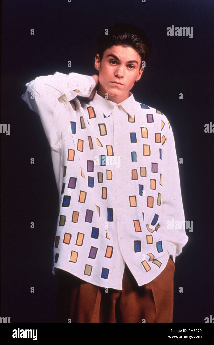 Film still or Publicity still from 'Beverly Hills 90210' Brian Austin Green  1992 Photo Credit: Timothy White All Rights Reserved   File Reference # 31487 025THA  For Editorial Use Only Stock Photo