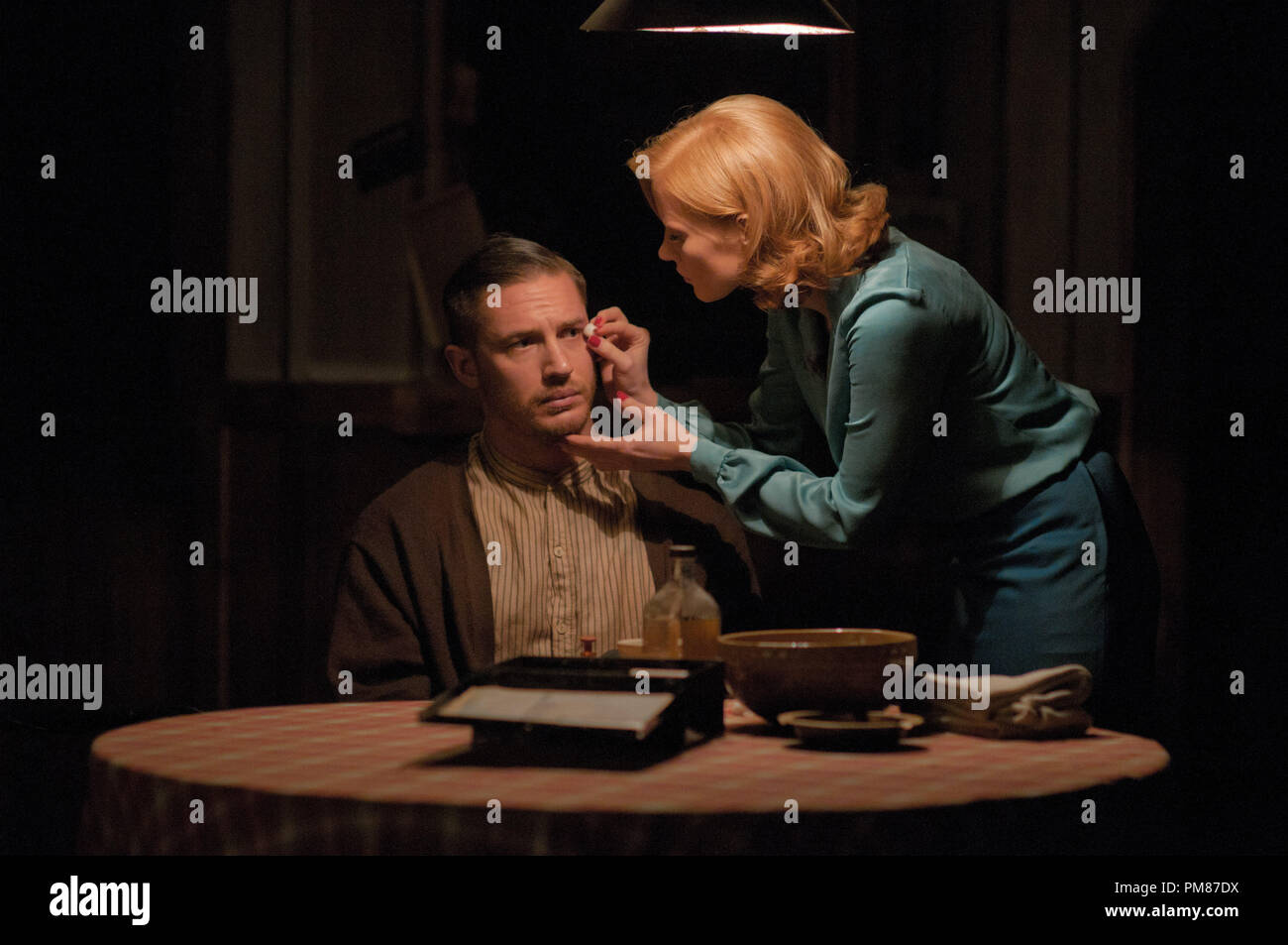 Tom hardy and jessica chastain hi-res stock photography and images - Alamy