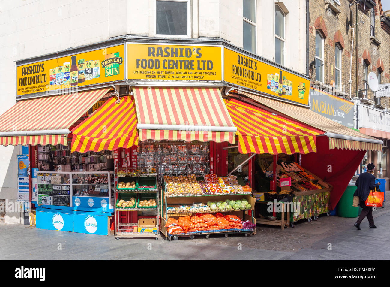 Rashid's Food Centre, Catford Broadway, Catford, London Borough of Lewisham, Greater London, England, United Kingdom Stock Photo