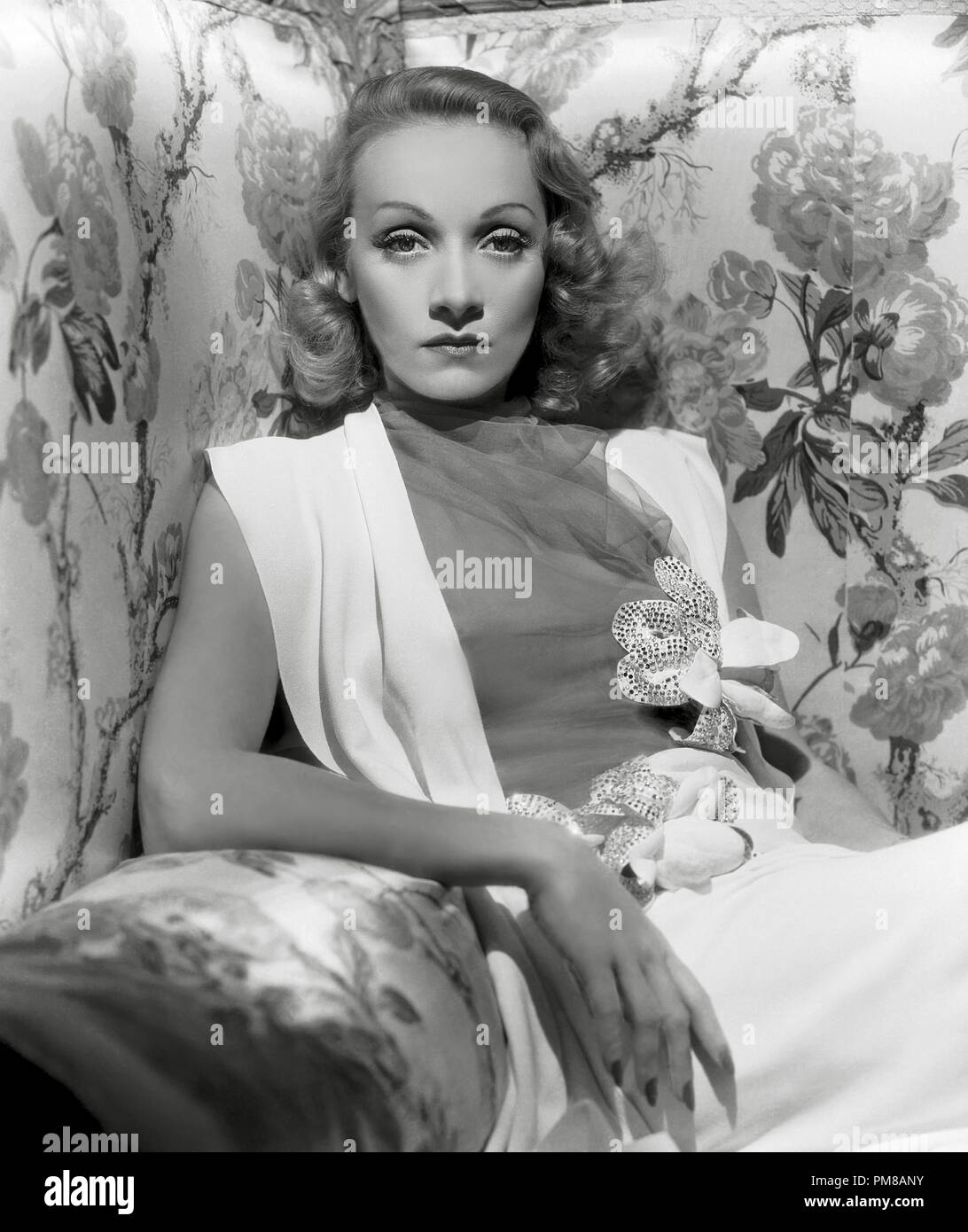 Marlene Dietrich, circa 1937 File Reference # 31780 864 Stock Photo