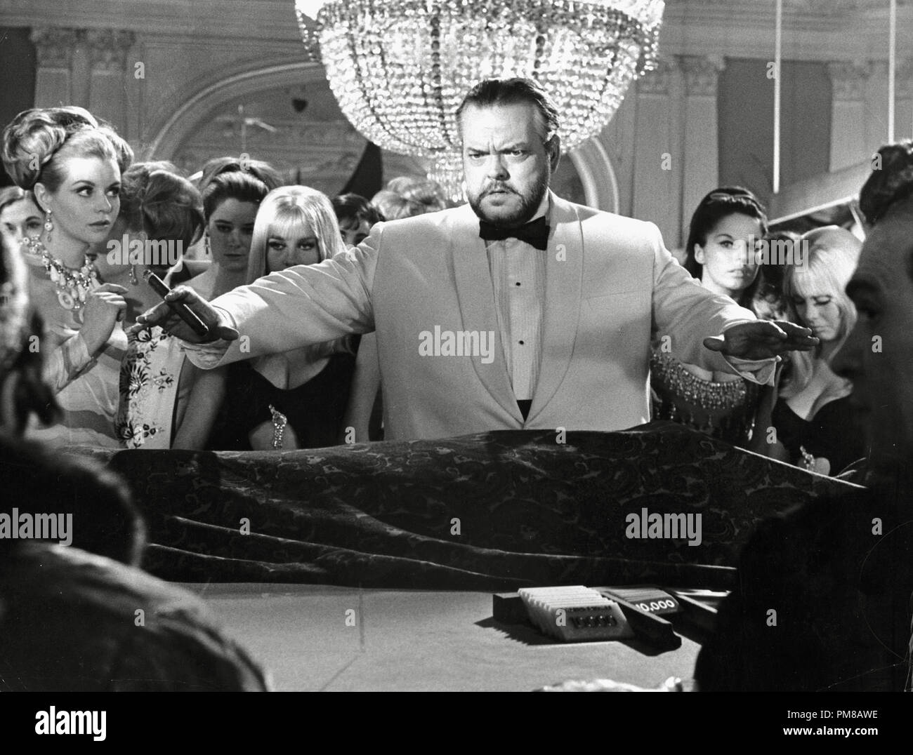 Casino Royale James Bond 1967 Hi-res Stock Photography And Images - Alamy