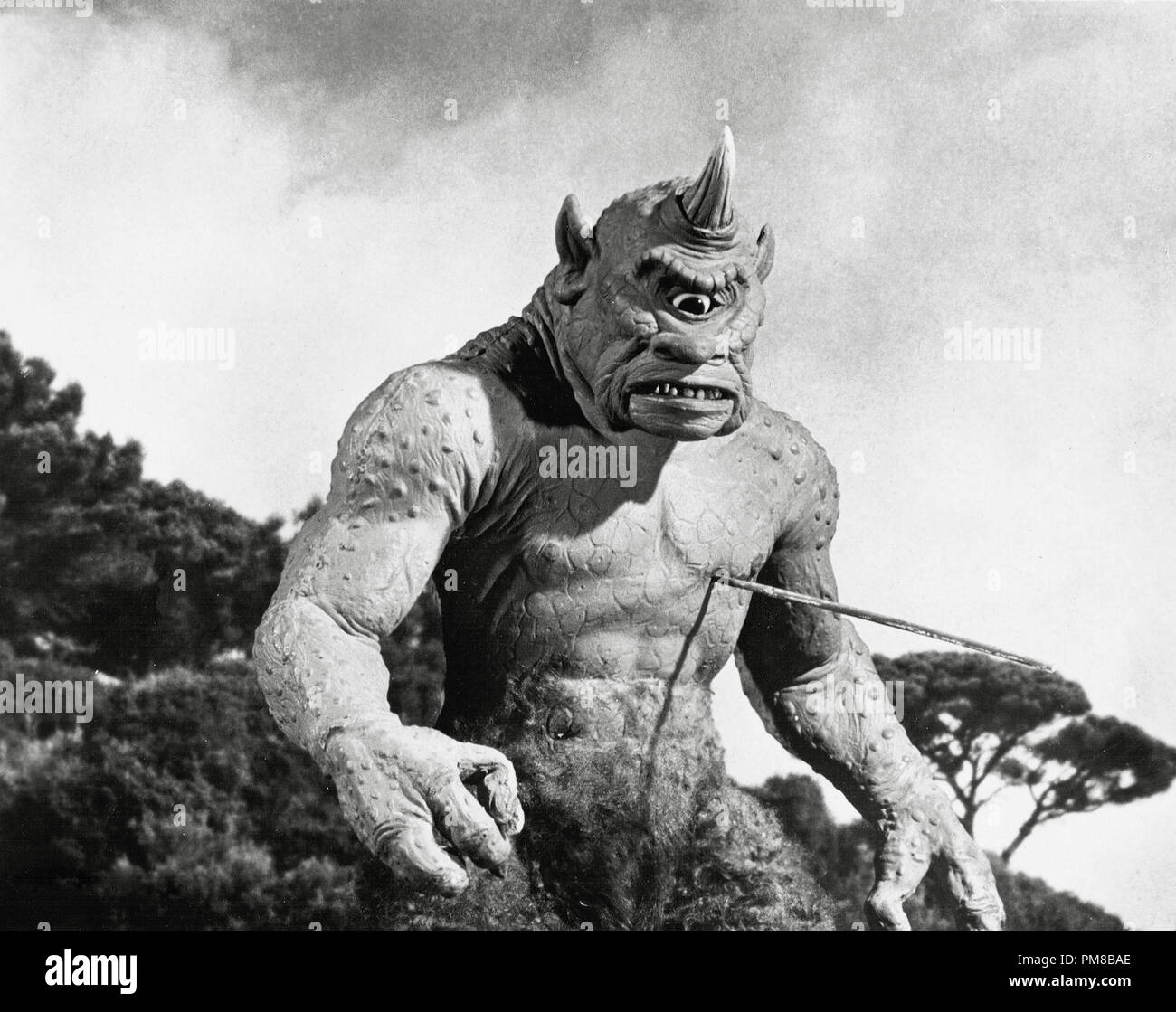 Studio Publicity: 'The 7th Voyage of Sinbad' 1958 Columbia  Cyclops Scene Still    File Reference # 31790 974THA Stock Photo