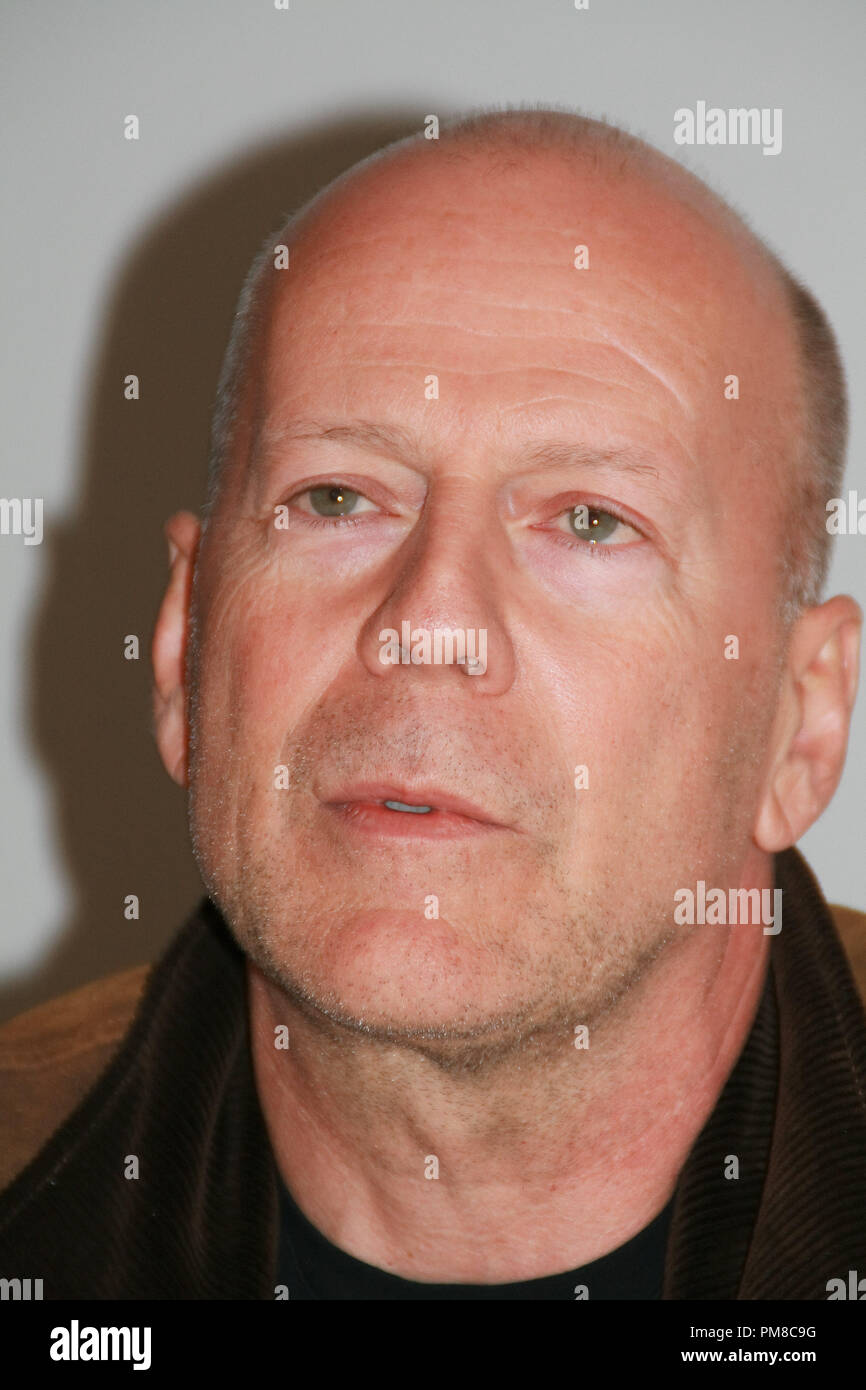 Bruce willis a good day to die hard portrait session february 2