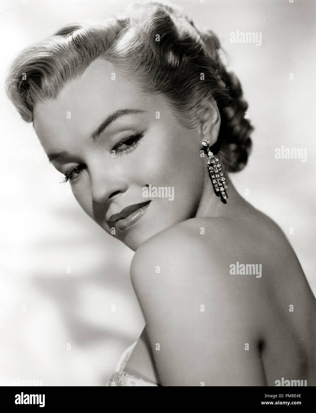 Marilyn Monroe, 'All About Eve' 1950 20th Century Fox   File Reference # 31202 266THA Stock Photo