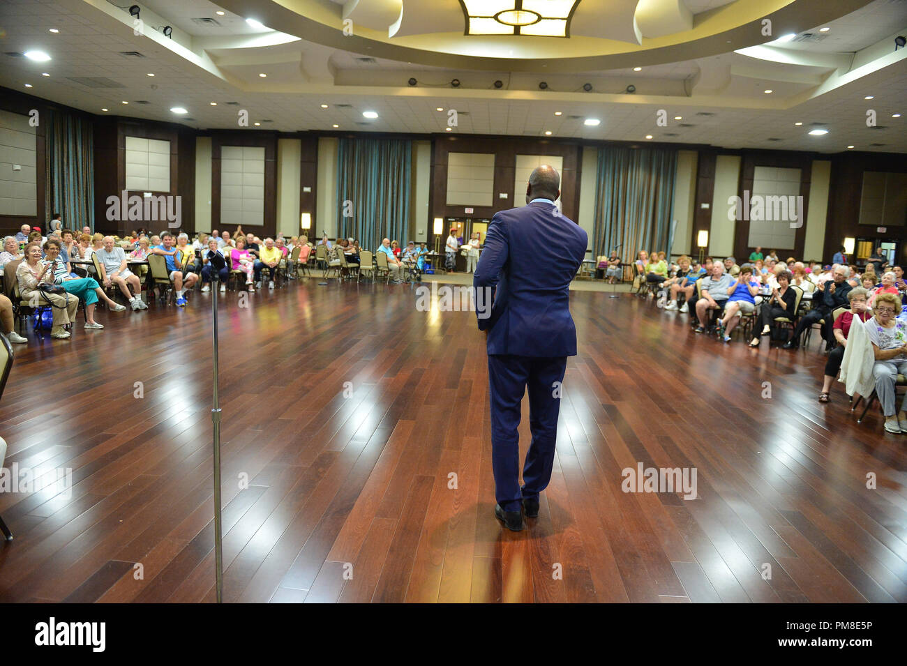 Democratic candidates for Florida Governor campaigning at the Kings