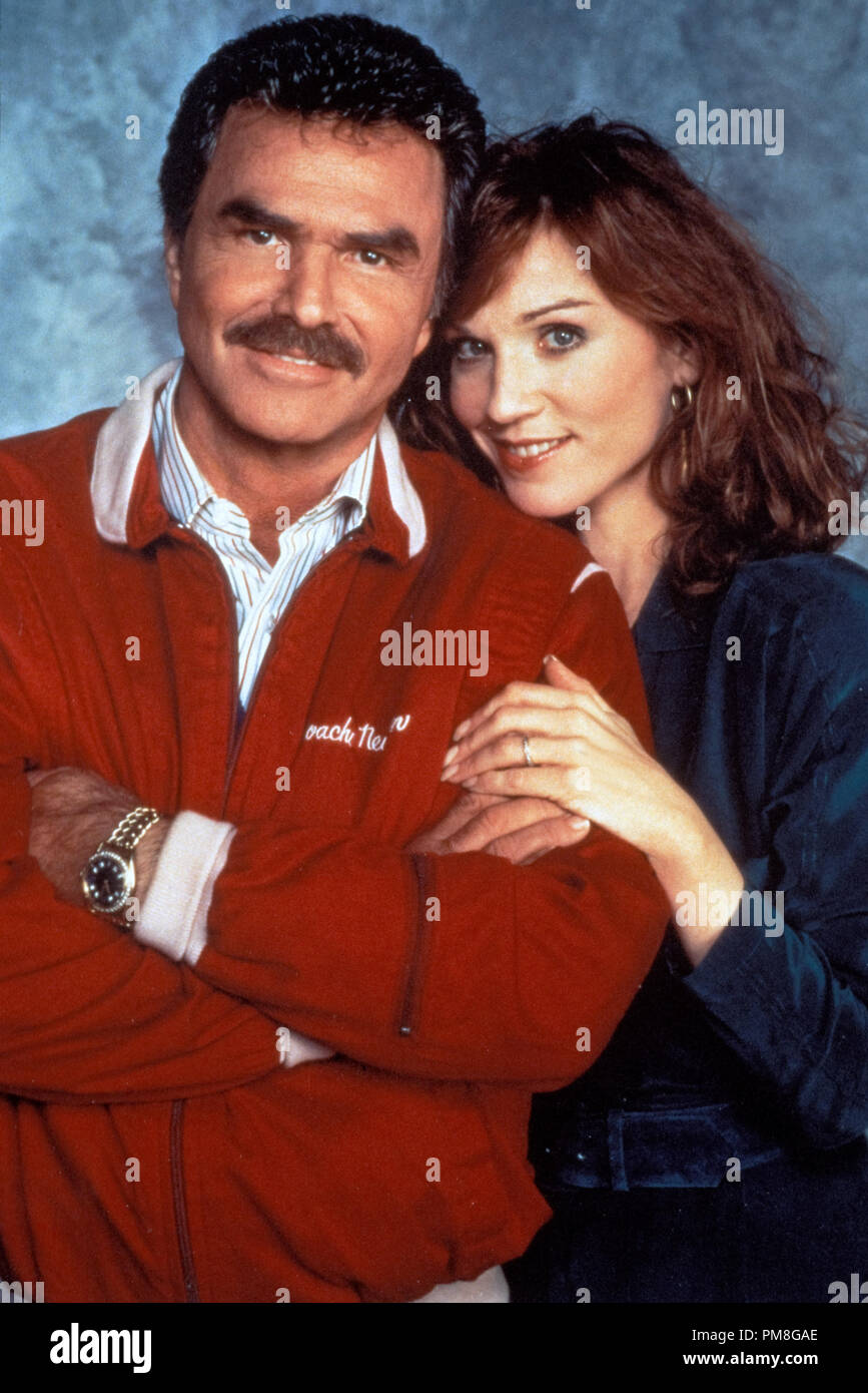 Film still / publicity still from 'Evening Shade' Burt Reynolds, Marilu Henner 1993   File Reference # 31371313THA  For Editorial Use Only All Rights Reserved Stock Photo