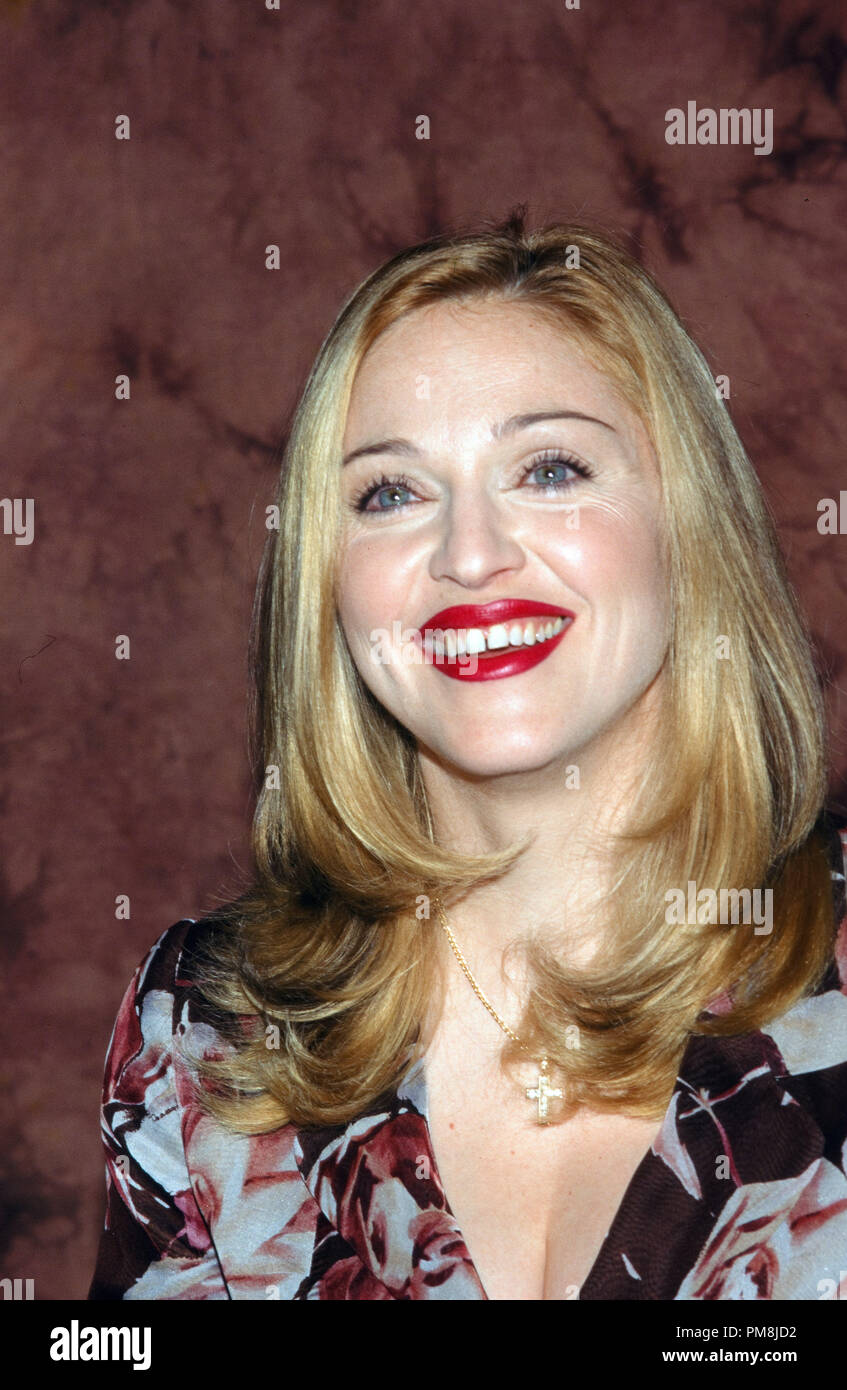 Madonna 1996 © JRC /The Hollywood Archive  -  All Rights Reserved  File Reference # 31515_375 Stock Photo