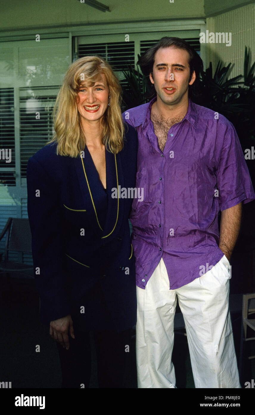 WILD AT HEART (1990) LAURA DERN, NICOLAS CAGE WAHT 027 Stock Photo - Alamy