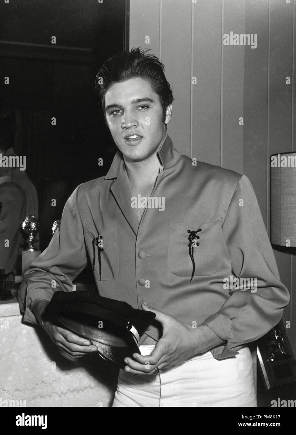 (Archival Classic Cinema - Elvis Presley Retrospective) Elvis Presley, circa 1956. File Reference # 31616 091THA Stock Photo