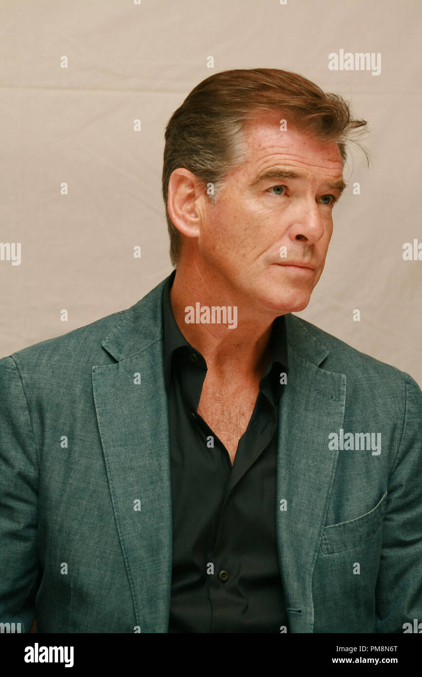 Pierce brosnan love is all you hires stock photography and images Alamy