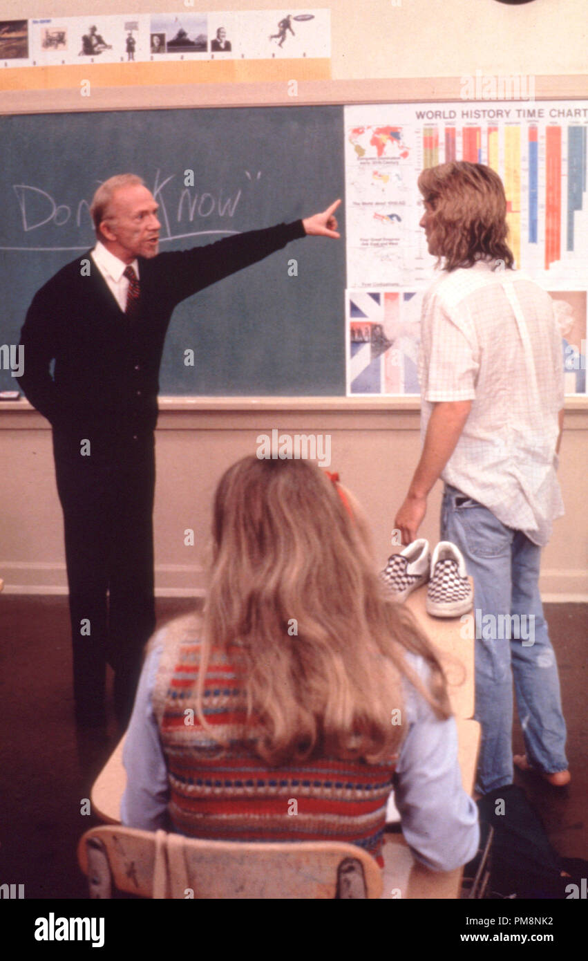 Studio Publicity Still from 'Fast Times at Ridgemont High' Ray Walston, Jennifer Jason Leigh, Sean Penn © 1982 Universal  All Rights Reserved   File Reference # 31710206THA  For Editorial Use Only Stock Photo