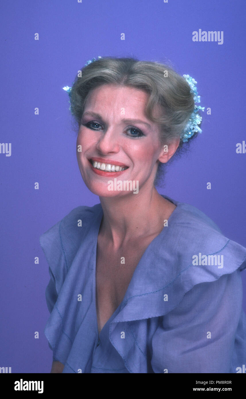 Louise lasser hi-res stock photography and images - Alamy