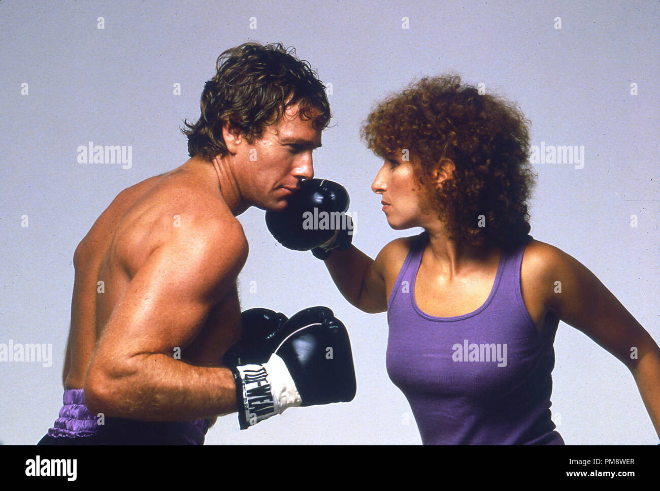 Ryan oneal barbra streisand main hi-res stock photography and images