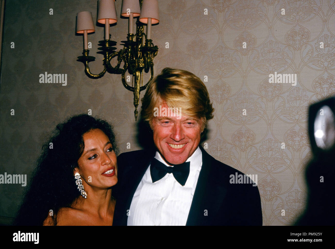 Sonia braga and robert redford hi-res stock photography and images - Alamy