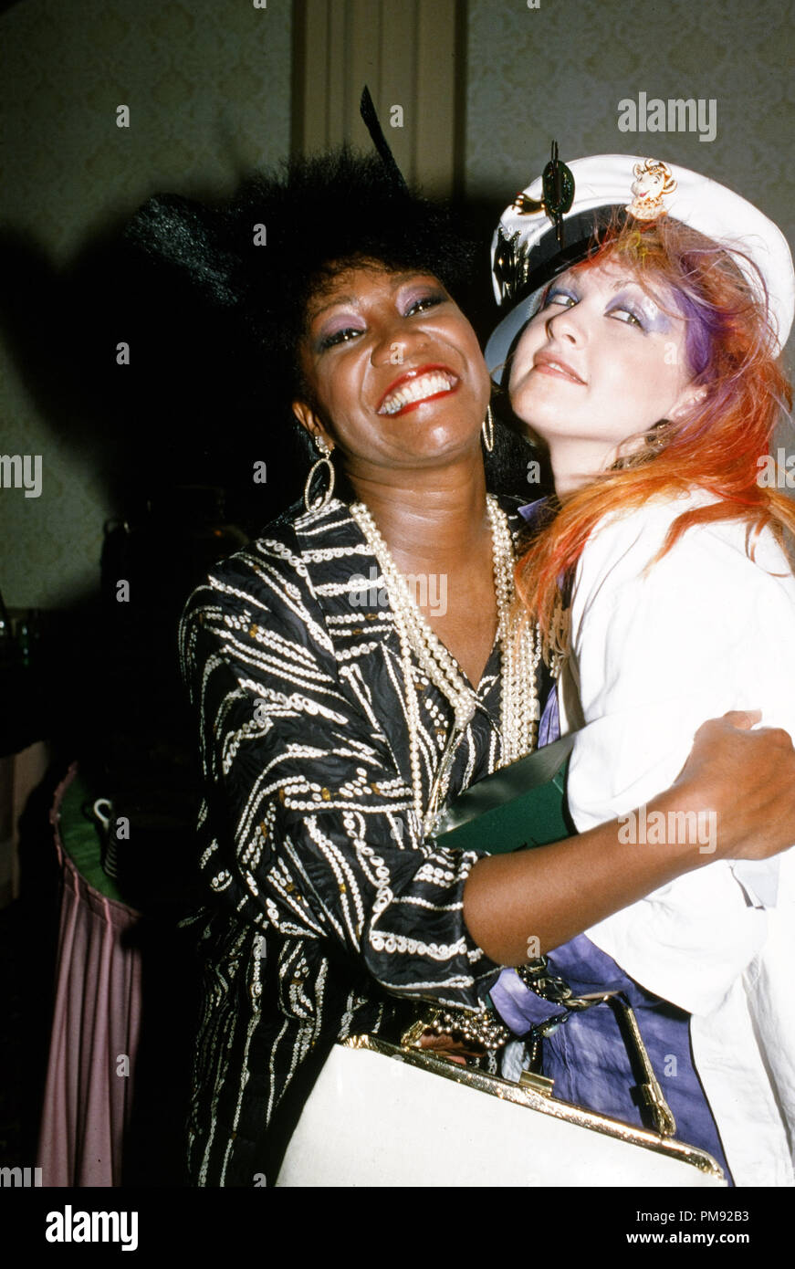 Cyndi Lauper and Patti Labelle, 1985.  File Reference # 31537 164THA  © JRC /The Hollywood Archive-All Rights Reserved Stock Photo