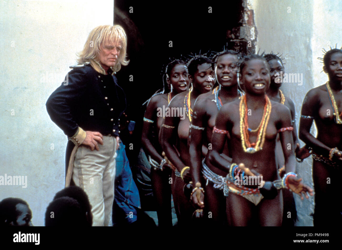 Studio Publicity Still from "Cobra Verde" ("The Slave Coast") Klaus Kinski © 1987 Werner Herzog Filmproduktion All Rights Reserved File Reference # 31697288THA For Editorial Use Only Stock Photo