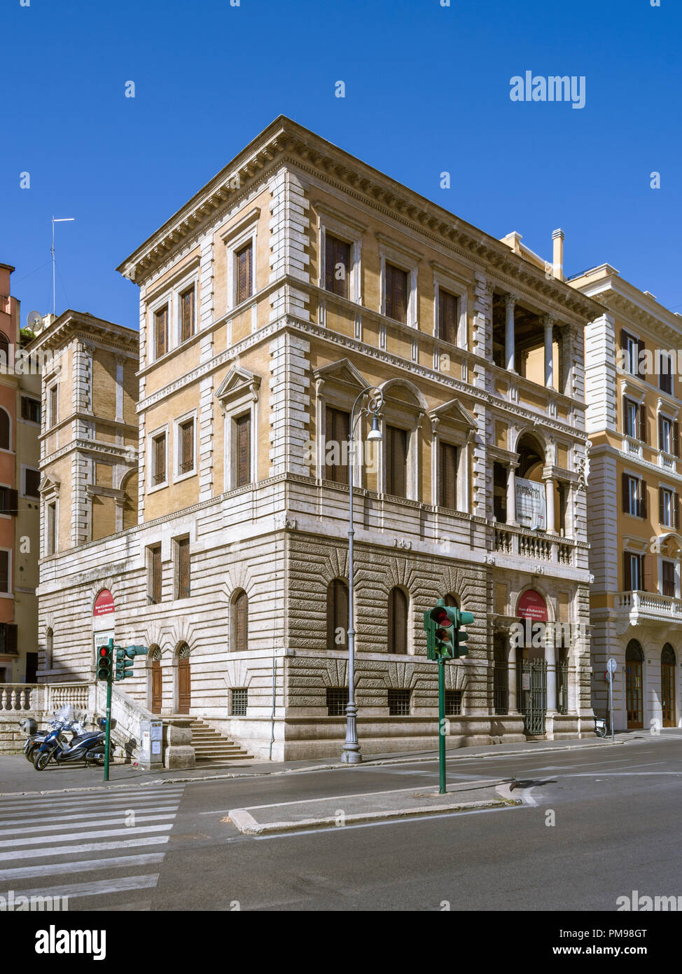 Piccola Farnesina, Museo Barracco di Scultura Antica, Rome, Italy Stock Photo