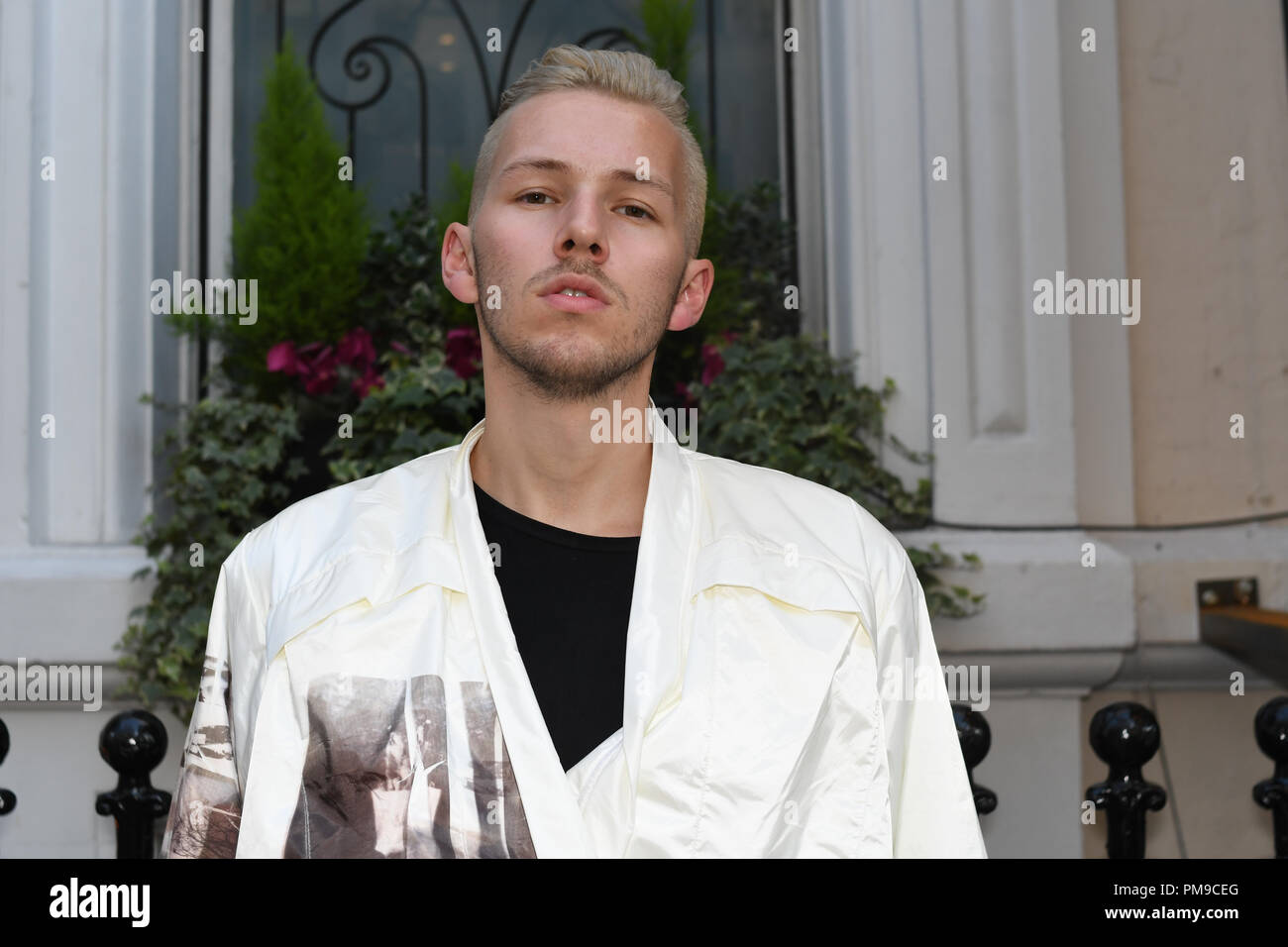 London, UK. 16th Sep 2018. Fashionista attend Fashion Scout - SS19 - London Fashion Week - Day 3, London, UK. 16 September 2018. Credit: Picture Capital/Alamy Live News Stock Photo