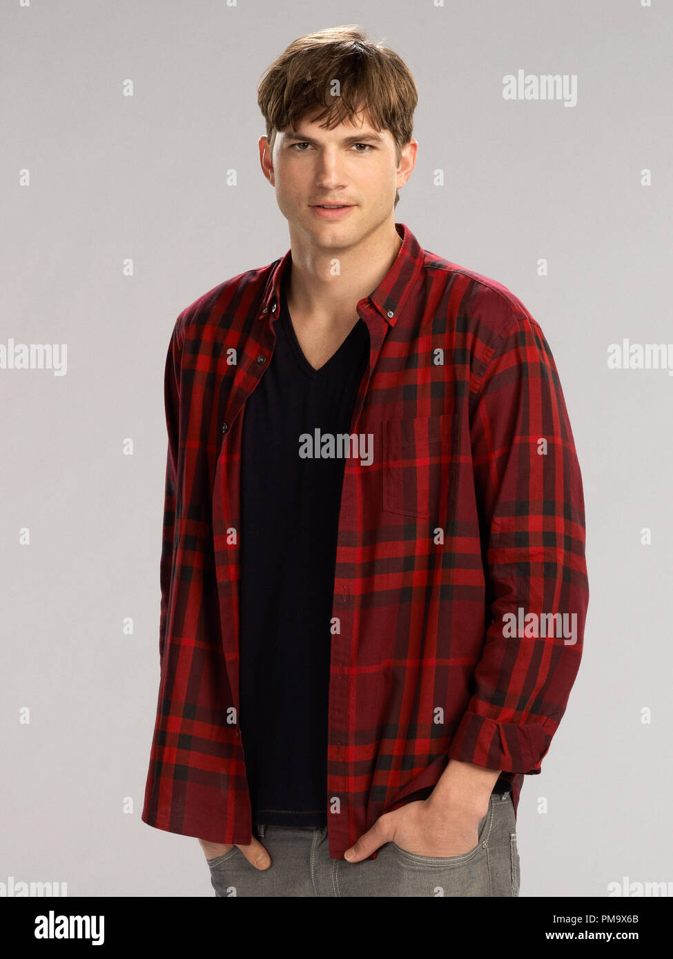 Ashton Kutcher 2022 Two And A Half Men