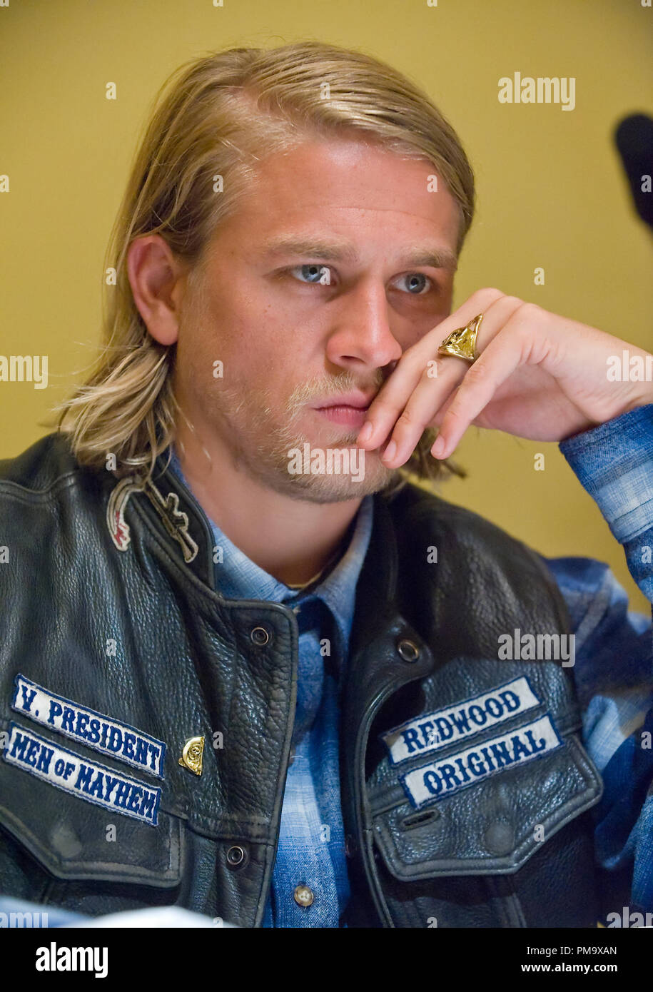 SONS OF ANARCHY: Episode OLD BONES Half Sack (Johnny Lewis, R) fights  for the club on SONS OF ANARCHY. Photo Credit: Prashant Gupta / FX Stock  Photo - Alamy