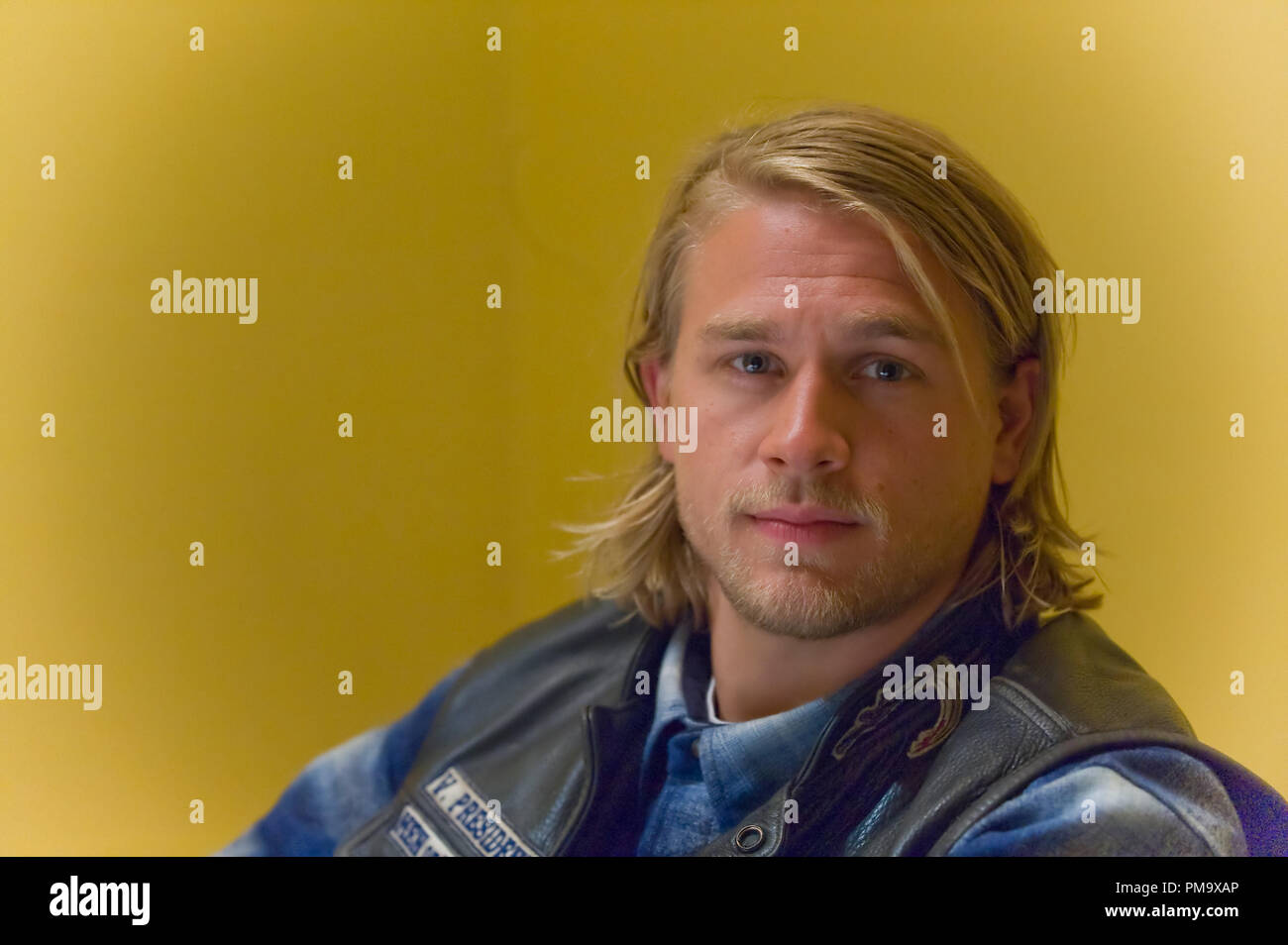 SONS OF ANARCHY Episode "OLD BONES" Charlie Hunnam as "Jax" Photo
