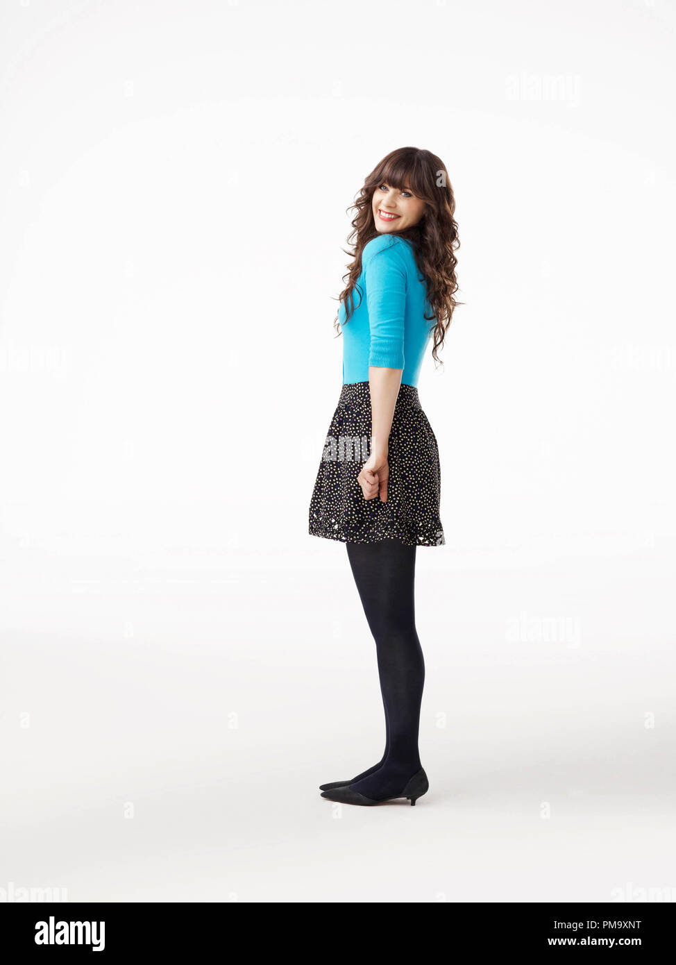 New Girl\, image size:974x1390