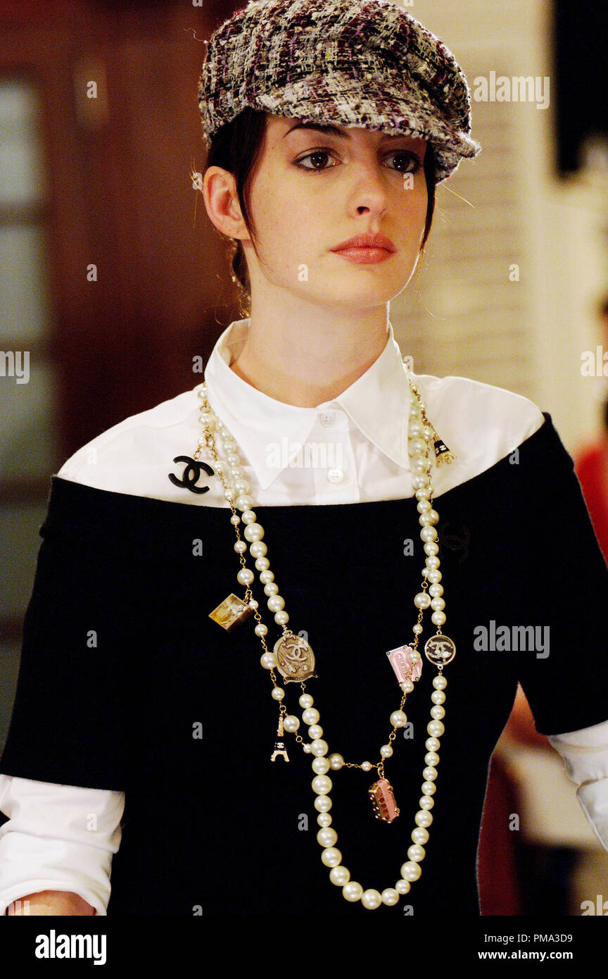 The devil wears prada anne hathaway hi-res stock photography and images