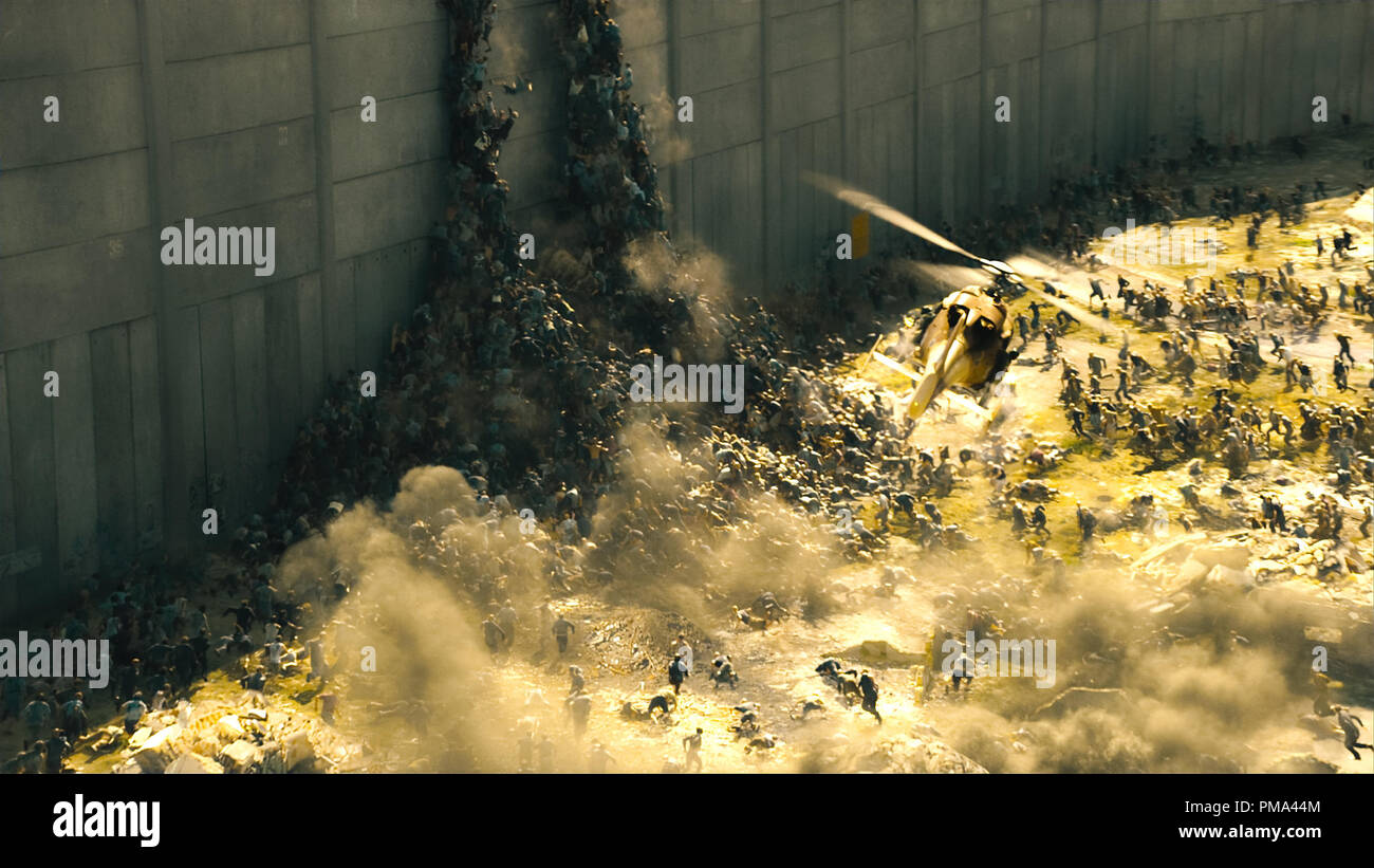 The infected scale the Israeli walls in WORLD WAR Z, from Paramount Pictures and Skydance Productions in association with Hemisphere Media Capital and GK Films. Stock Photo