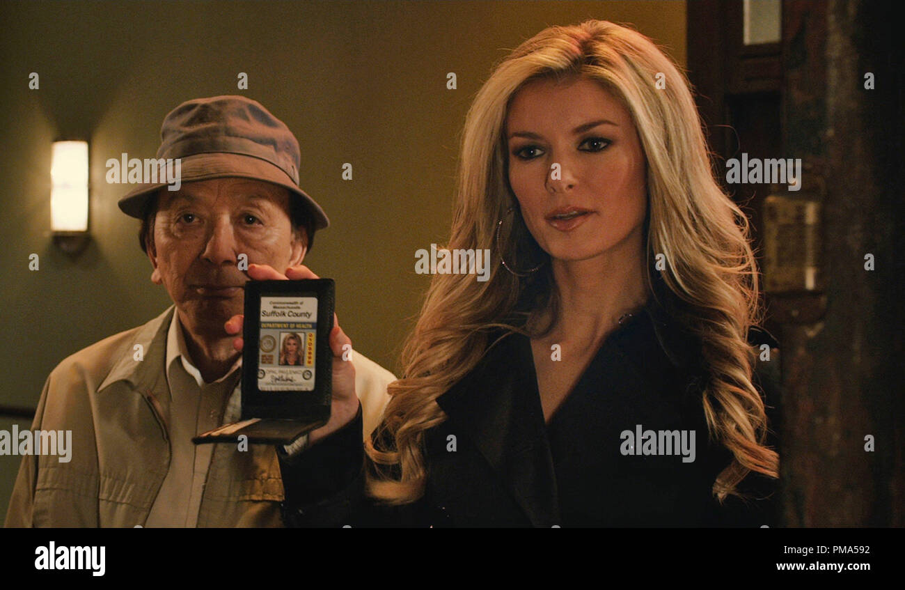 Nick's Avatar (JAMES HONG) and Roy's Avatar (MARISA MILLER) in the 3D