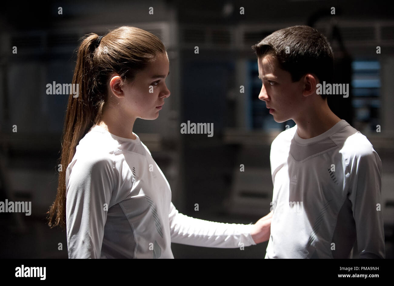 最安値に挑戦！ hi-res game enders steinfeld Hailee stock and photography 洋画・外国映画