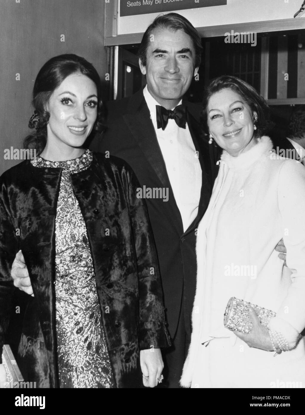 Veronique peck hires stock photography and images Alamy