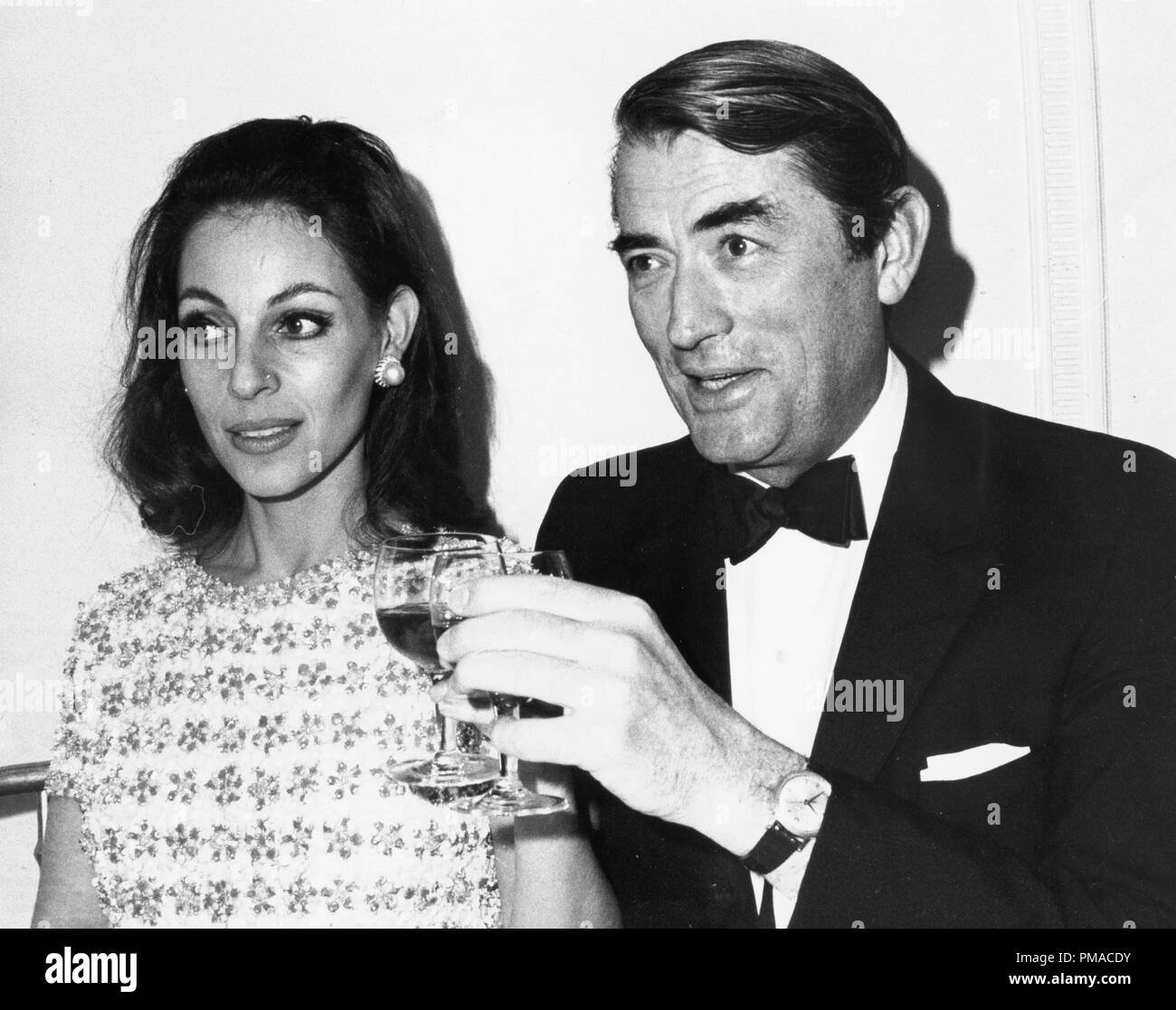 Gregory peck veronique hi-res stock photography and images - Alamy