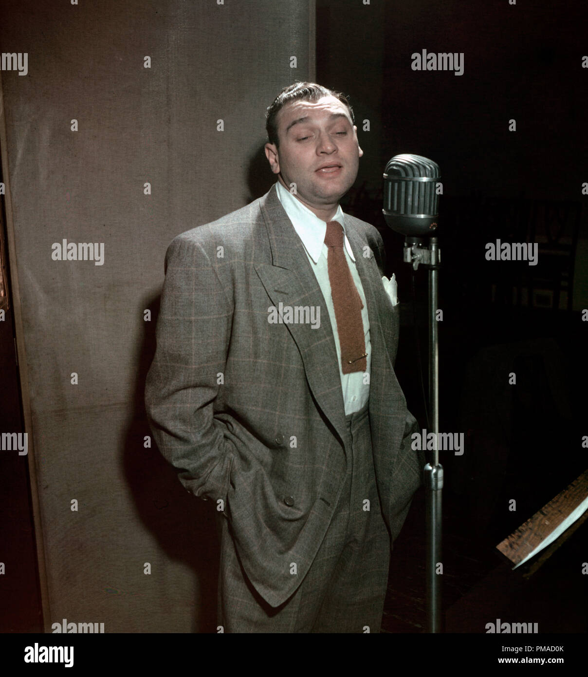 Portrait of Frankie Laine, New York, N.Y., between 1946 and 1948. Photo by: William P. Gottlieb File Reference # 32368 539THA Stock Photo