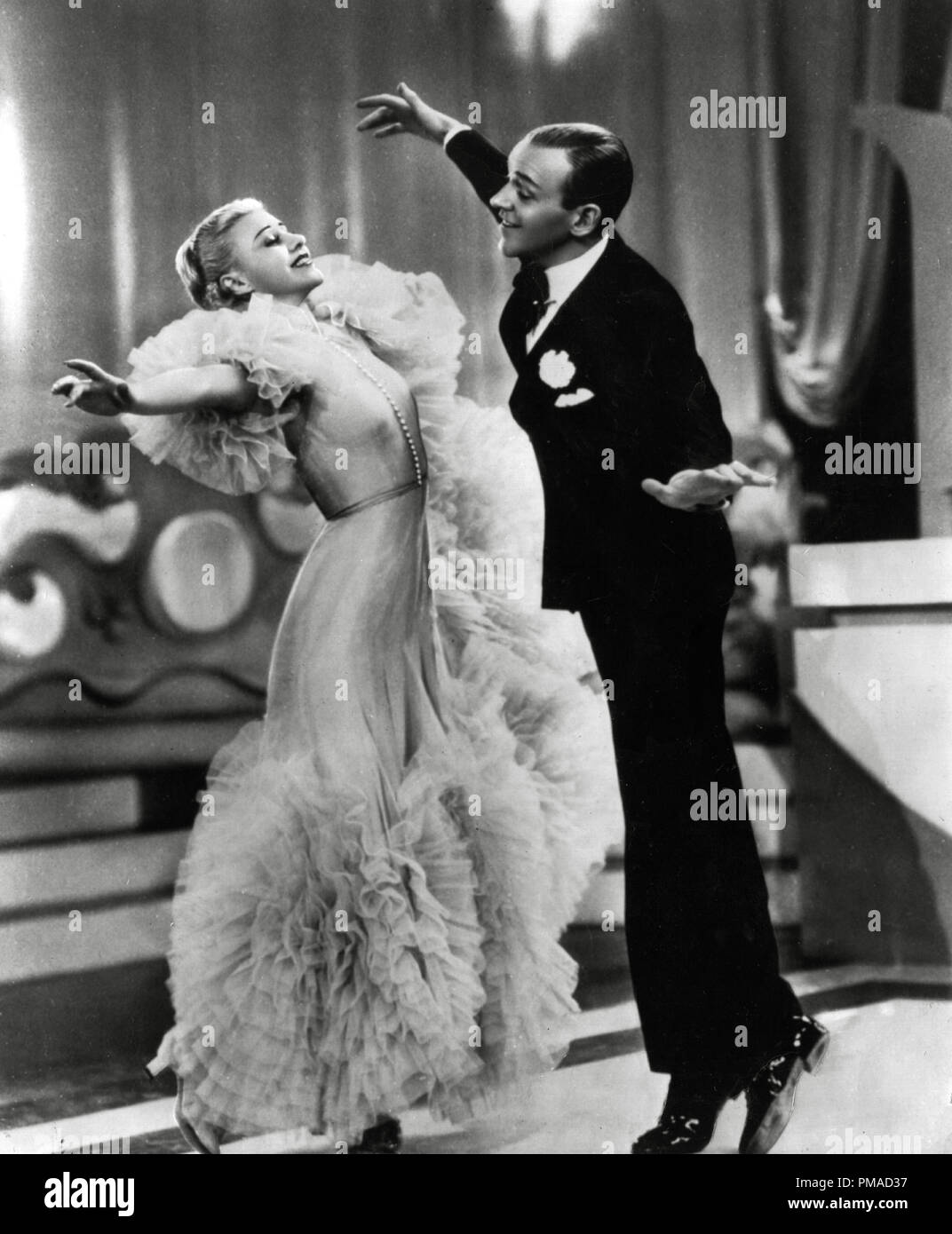 Fred astaire ginger rogers white hires stock photography and images