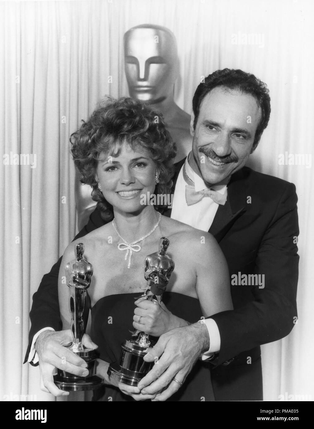 Sally Field, F. Murray Abraham at the 57th Annual Academy Awards, 1985  File Reference # 32509 463THA Stock Photo