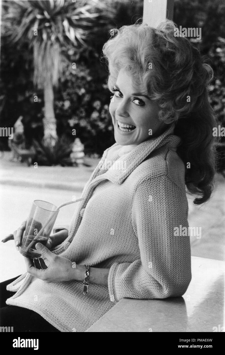 donna-douglas-from-the-beverly-hillbillies-circa-1967-file-reference-32509-628tha-PMAE6W.jpg