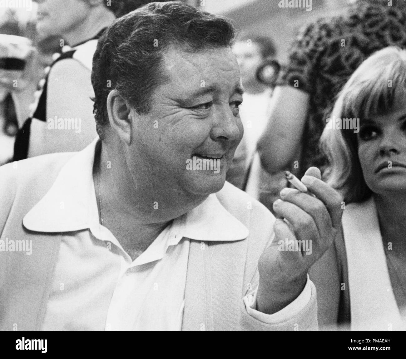 Jackie gleason hi-res stock photography and images - Alamy
