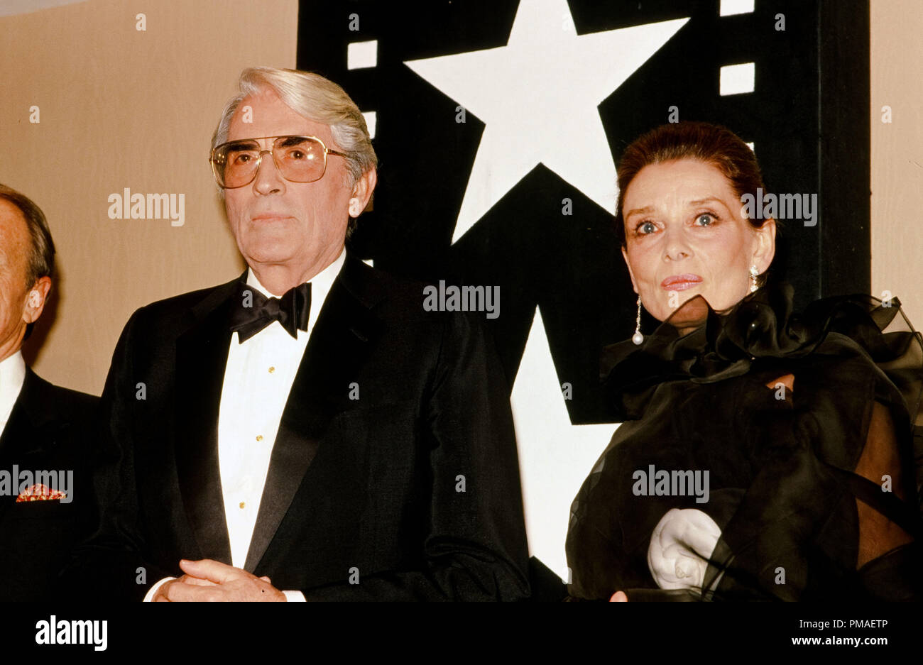 Gregory Peck and Audrey Hepburn at the 17th Annual AFI Life Achievment ...