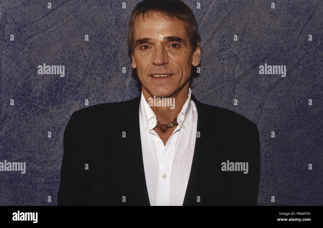 Portrait of Jeremy Irons, circa 2005 © JRC /The Hollywood Archive - All Rights Reserved  File Reference # 32633 279JRC Stock Photo