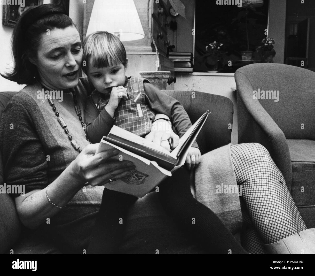 PATRICIA NEAL With Husband Roald Dahl In Hollywood By Photos Image Â(02)