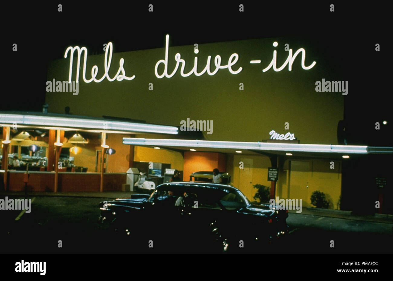 Studio released publicity film still from 'American Graffiti' Mel's Drive-in,  1973 Universal Pictures   File Reference # 32633 841THA Stock Photo