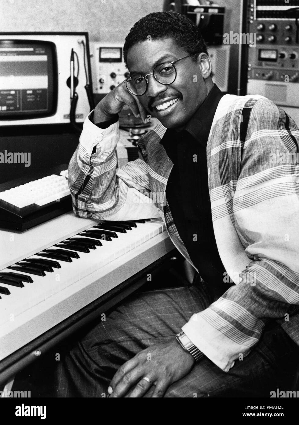 Herbie hancock 1980s hi-res stock photography and images - Alamy