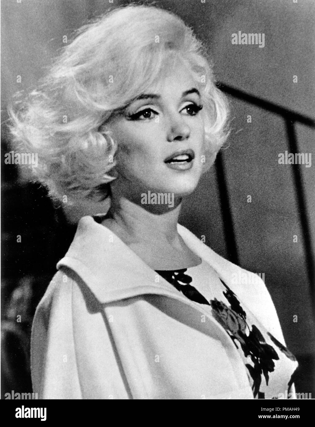 Marilyn Monroe Prueba De Vestuario Jean Louis Vestido Negro Película ...