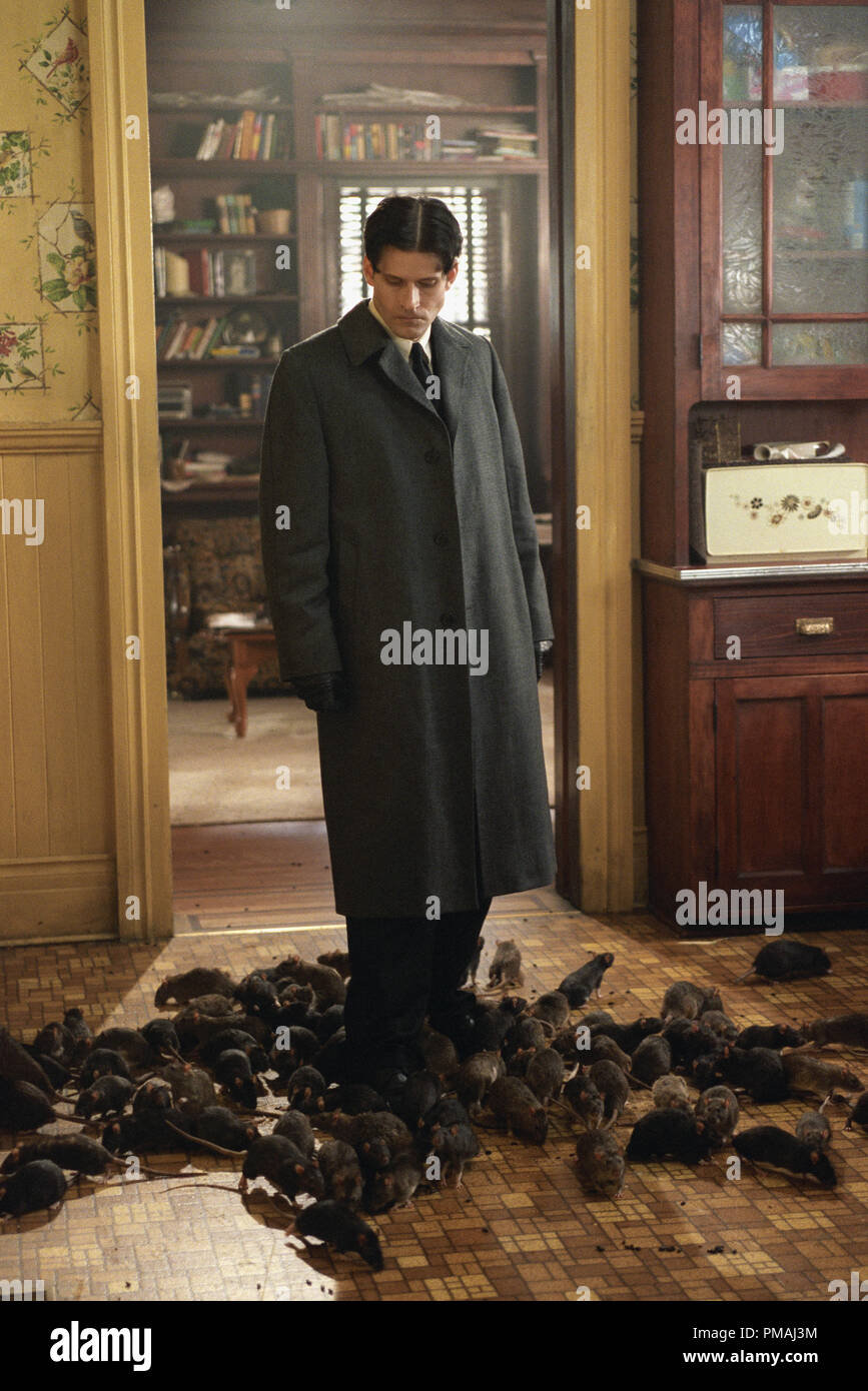 Crispin Glover as \, image size:867x1390