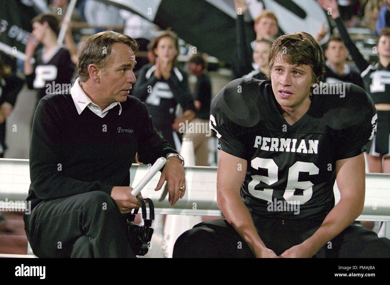 BILLY BOB THORNTON as Coach Gary Gaines and GARRETT HEDLUND as tailback
