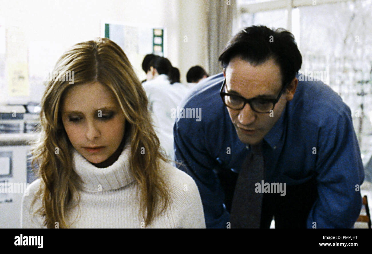 Sarah Michelle Gellar And Ted Raimi Star In Sam Raimi And Columbia Pictures Horror Thriller The Grudge 2004 Stock Photo Alamy