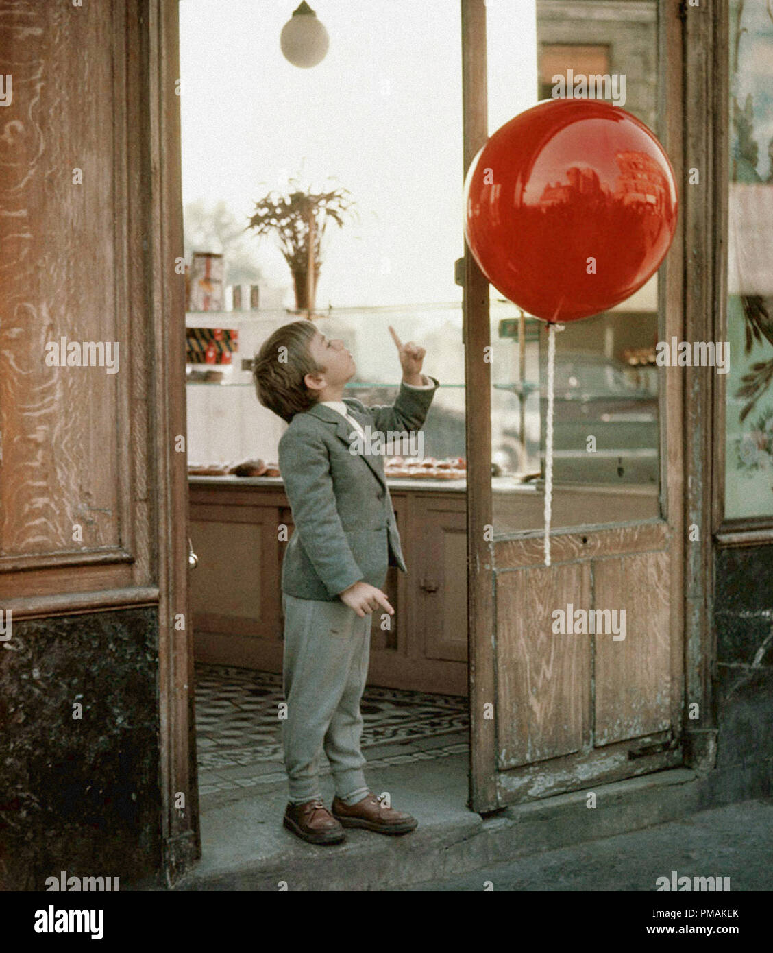 Pascal Lamorisse (as Pascal), "The Red Balloon" (1956 France) aka Le Ballon  Rouge File Reference # 33300 460THA Stock Photo - Alamy