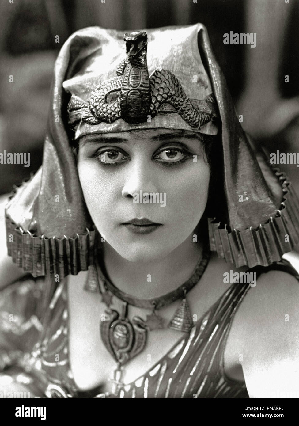 Theda bara hi-res stock photography and images - Alamy