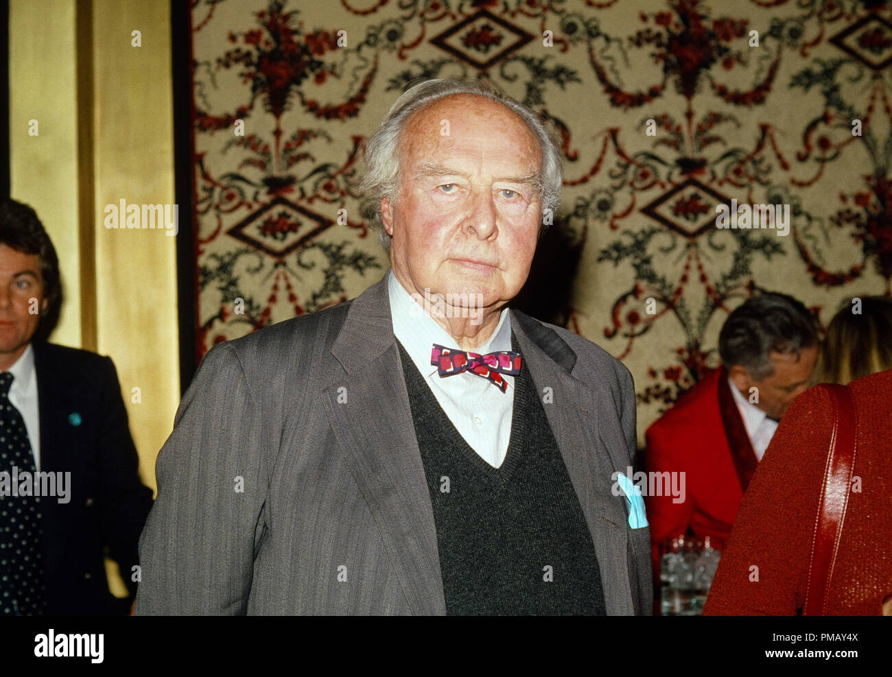 John houseman 1980s hires stock photography and images Alamy