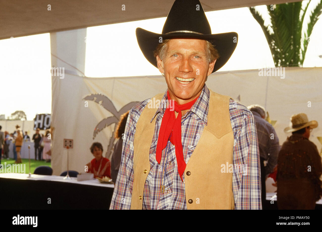 Autographed Gary Collins Photograph - 11x17